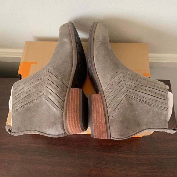 Korks easy cutler nubuck bootie size 7 new in box - Picture 5 of 10